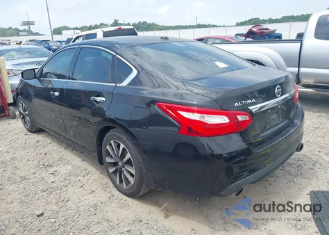 2016 Nissan Altima 2.5 Sv z USA, uszkodzony, nr VIN 1N4AL3AP7GC110129